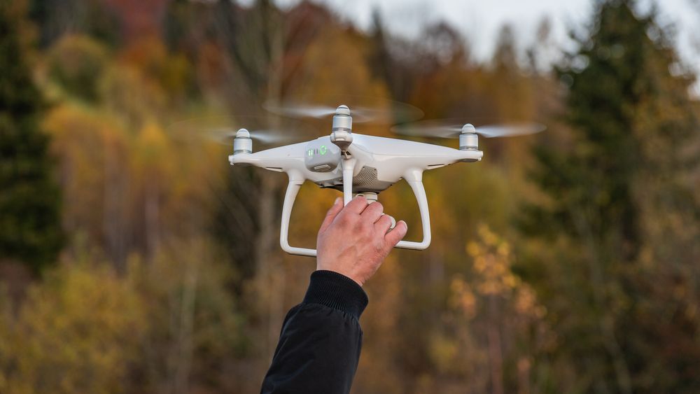 Rus skončil za mřížemi za přelet dronem nad Norskem